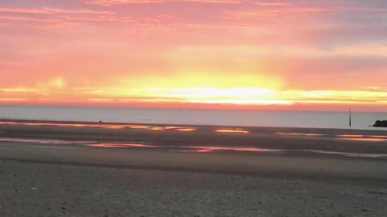 Le Home Sweet Home D'Alice!!! A La Villa Alice Roger Dunkirk Exterior foto
